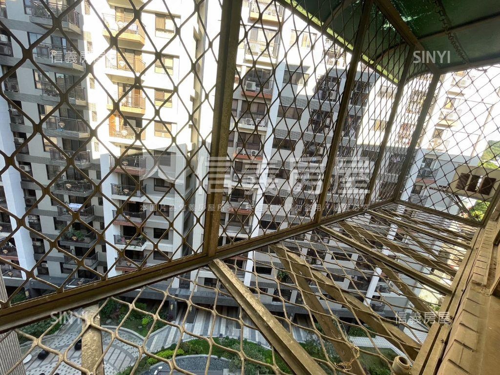 精美伊勢丹套房房屋室內格局與周邊環境