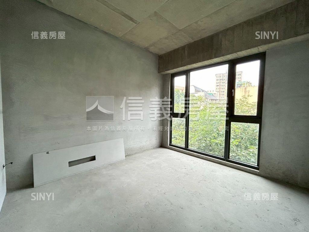 稀有市區面樹梢採光兩房房屋室內格局與周邊環境