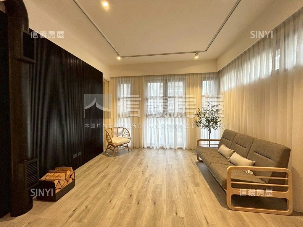 稀有市區面樹梢採光兩房房屋室內格局與周邊環境