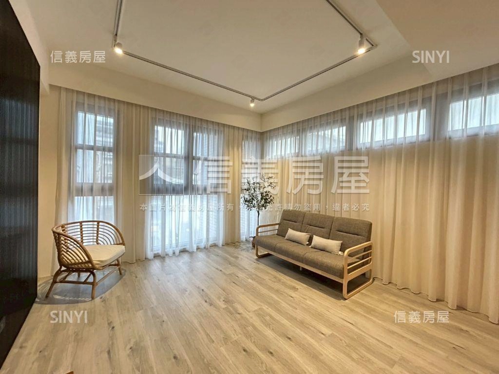 稀有市區面樹梢採光兩房房屋室內格局與周邊環境