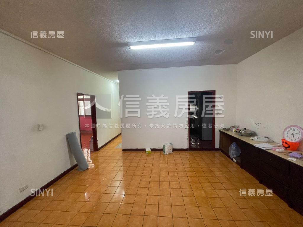 國泰建設二中四房首購看這房屋室內格局與周邊環境