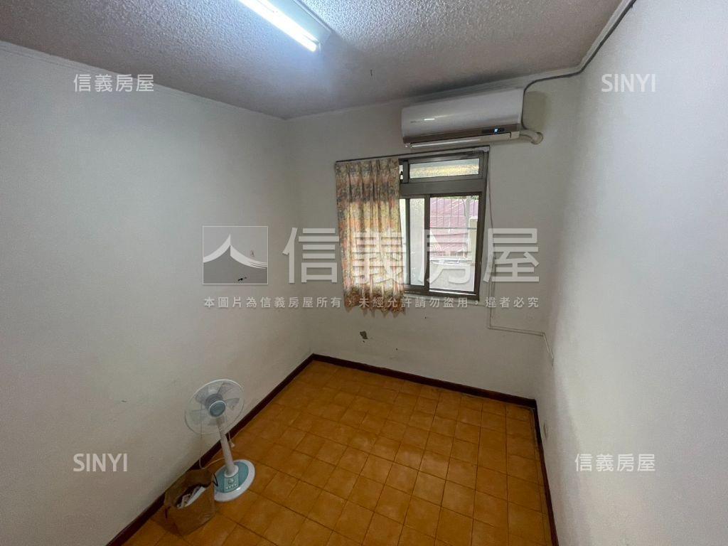 國泰建設二中四房首購看這房屋室內格局與周邊環境