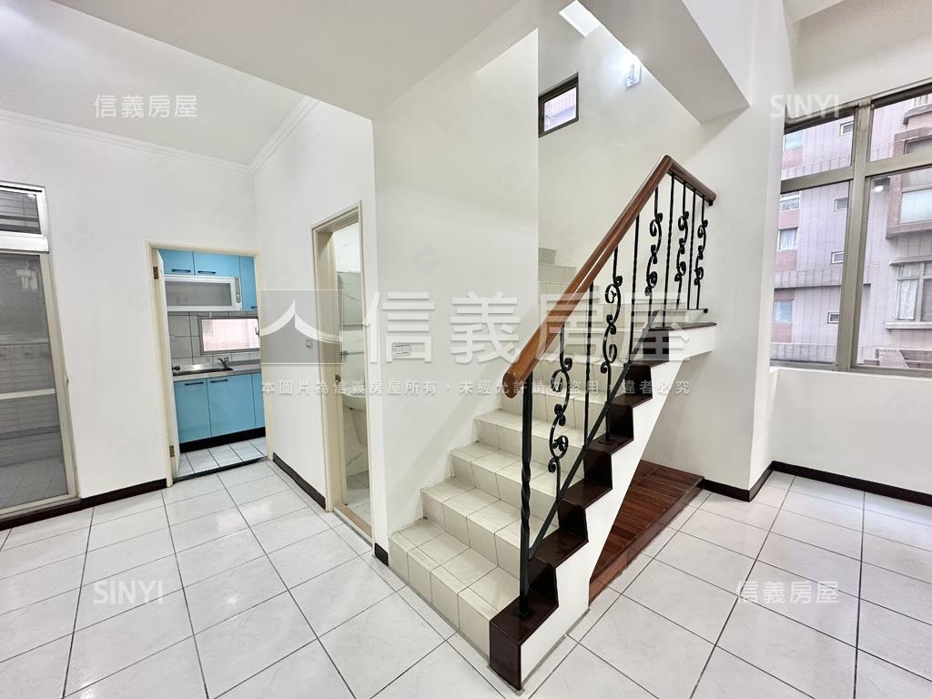 近商場環境宜居３房雙車位房屋室內格局與周邊環境