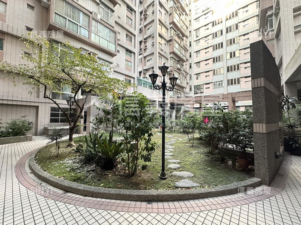 近商場環境宜居３房雙車位房屋室內格局與周邊環境