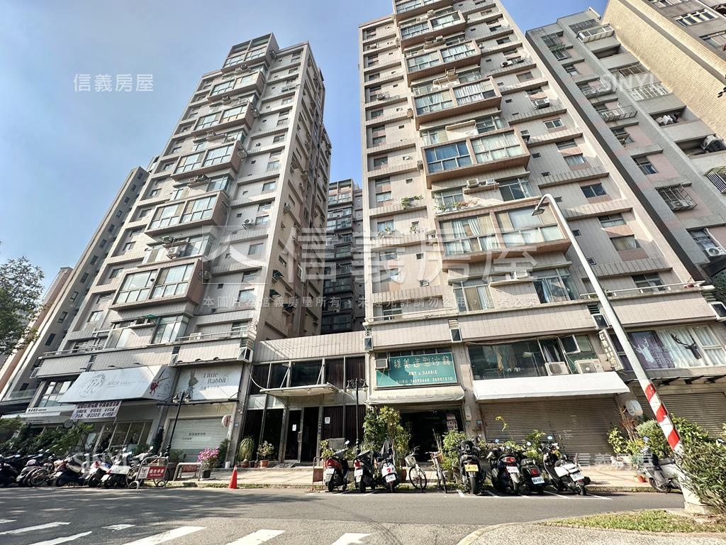 近商場環境宜居３房雙車位房屋室內格局與周邊環境