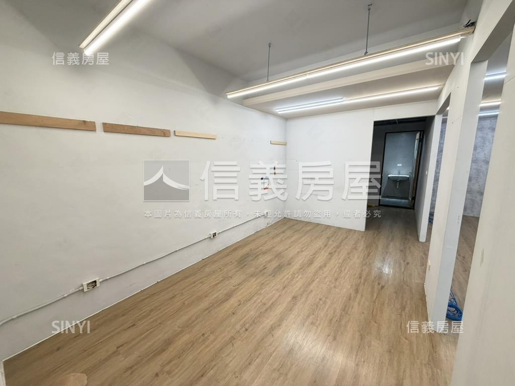 南園二路稀有一樓店住房屋室內格局與周邊環境