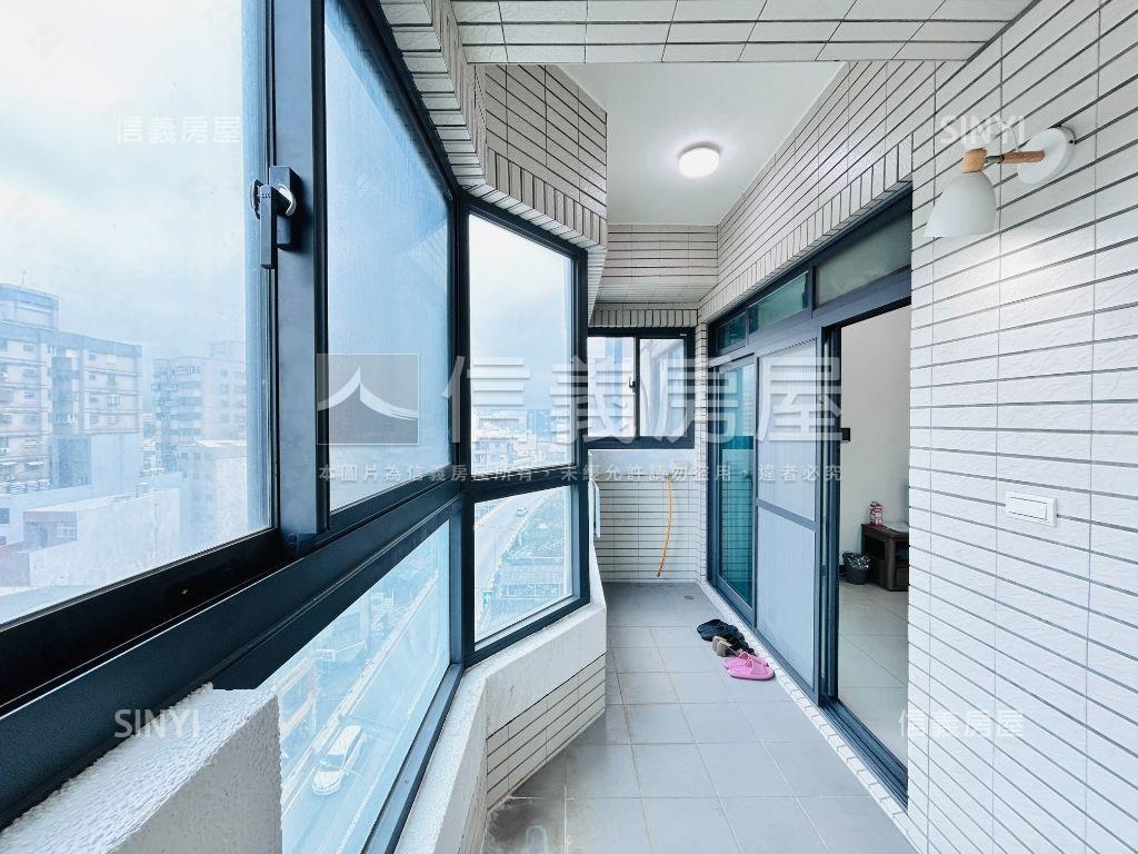 近桃園火車站三房車位房屋室內格局與周邊環境