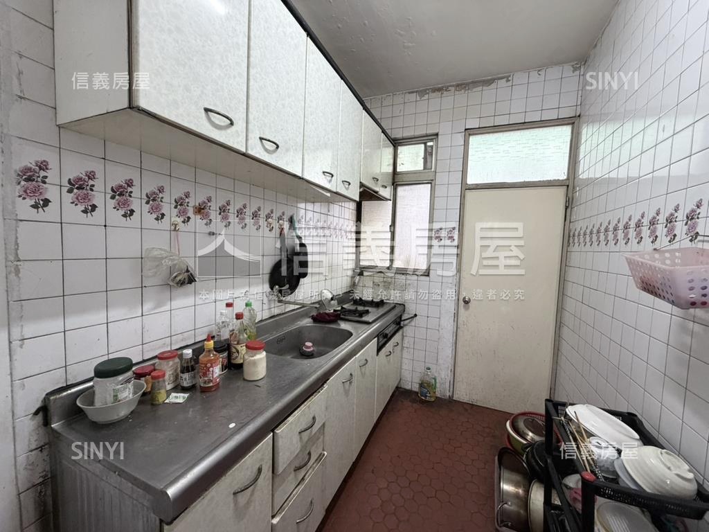 南勢三房公寓房屋室內格局與周邊環境