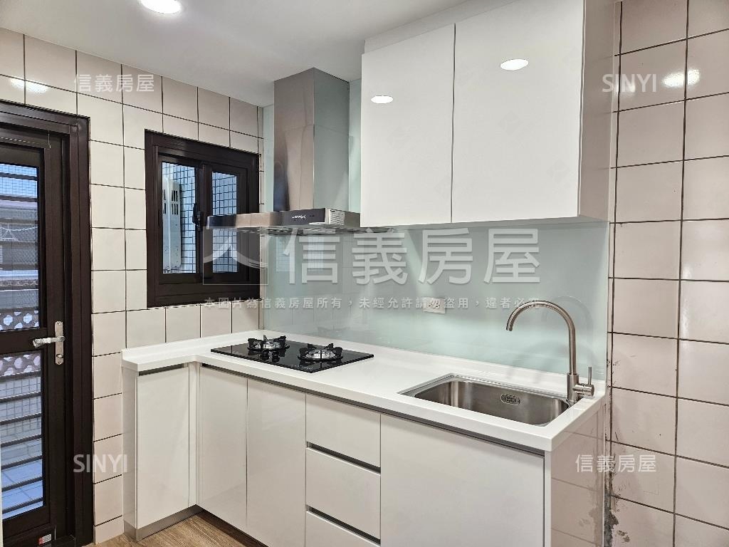 國安國宅溫馨大三房房屋室內格局與周邊環境