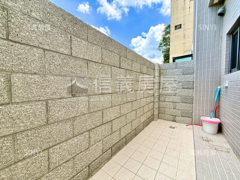 草屯近霧峰大里新成屋房屋室內格局與周邊環境