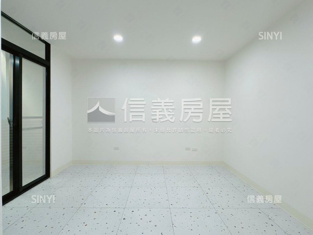 面公園整理過美透天房屋室內格局與周邊環境