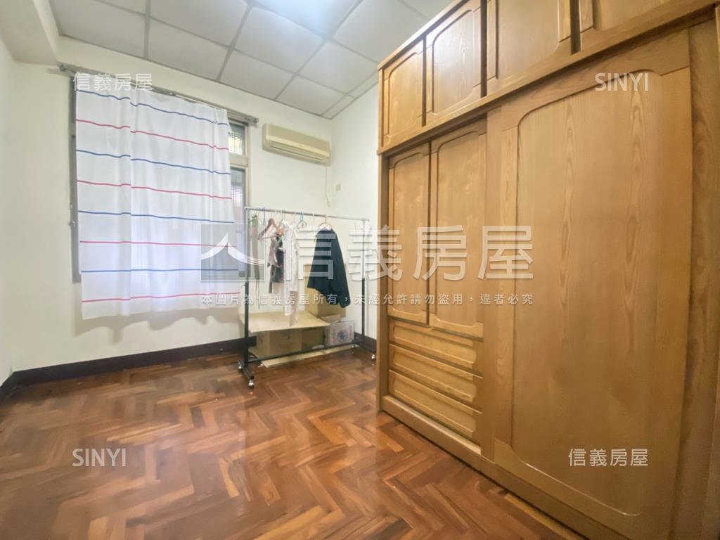 中崙新城一樓庭院戶房屋室內格局與周邊環境