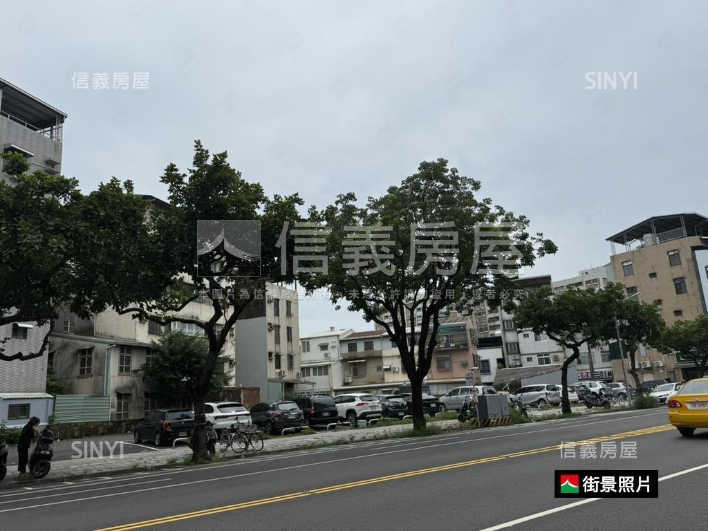 東寧路熱鬧金店面房屋室內格局與周邊環境