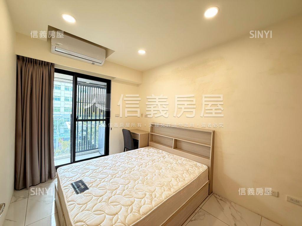 亞灣區雙面採光兩房車位房屋室內格局與周邊環境