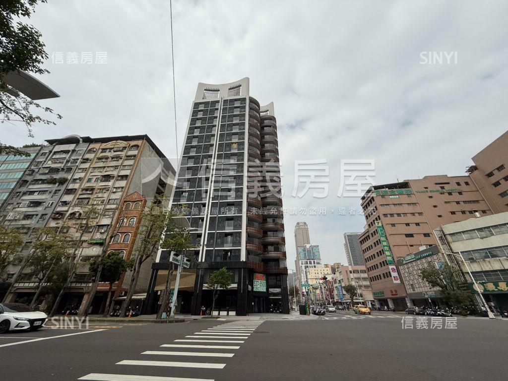 亞灣區雙面採光兩房車位房屋室內格局與周邊環境