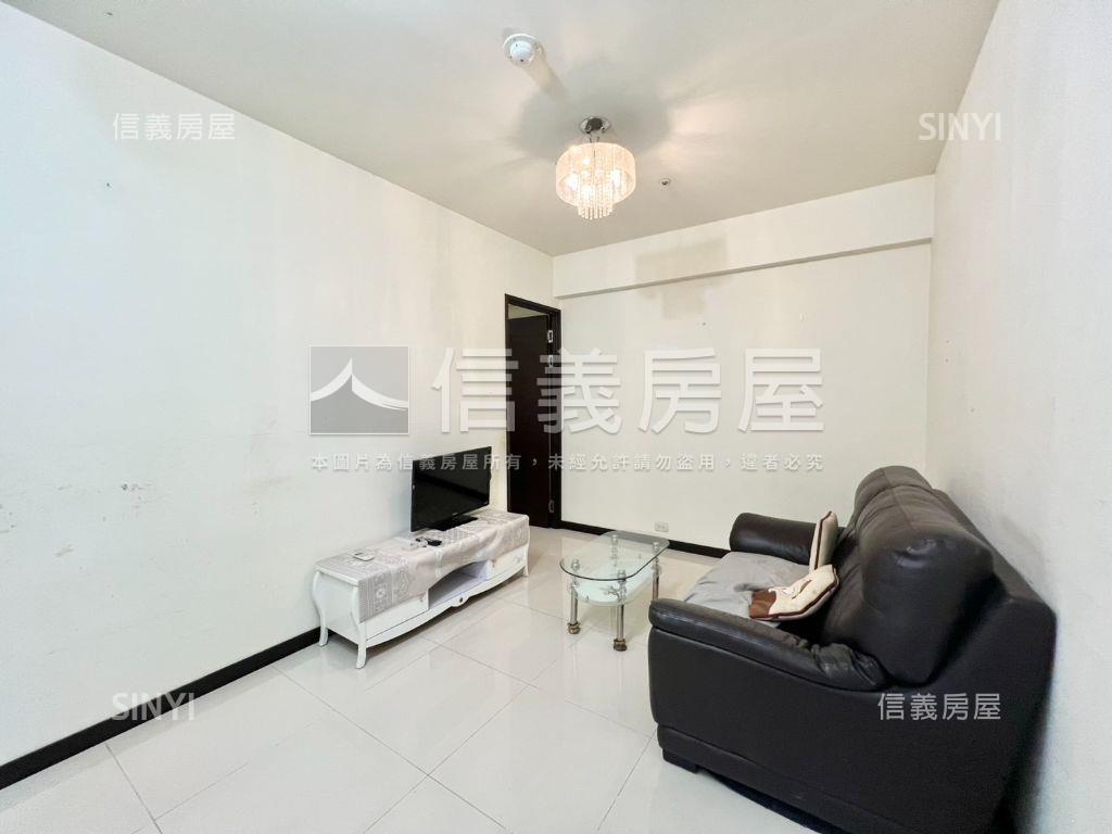 江翠捷運第一天廈景觀兩房房屋室內格局與周邊環境