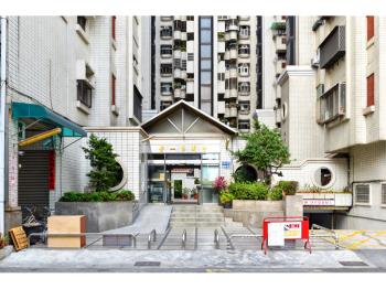 近市府四房平車
