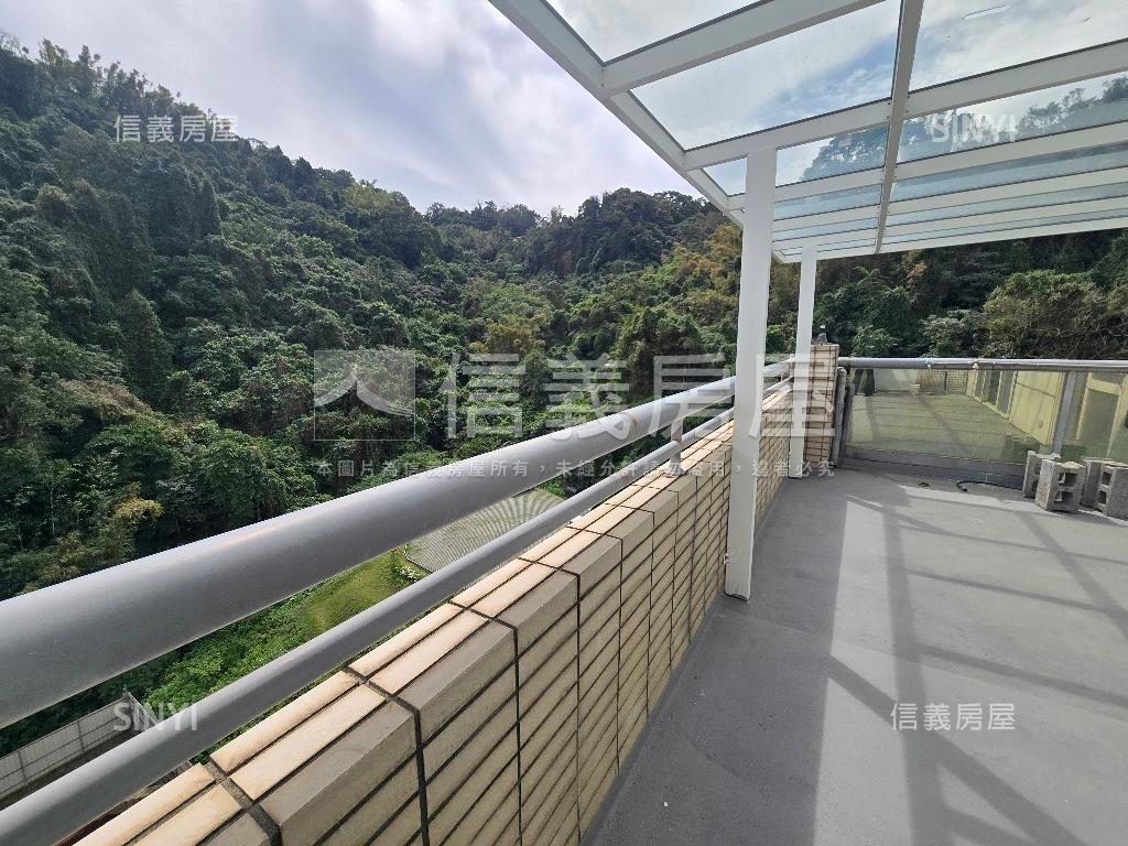 當代隱奢庭苑★附坡平車位房屋室內格局與周邊環境