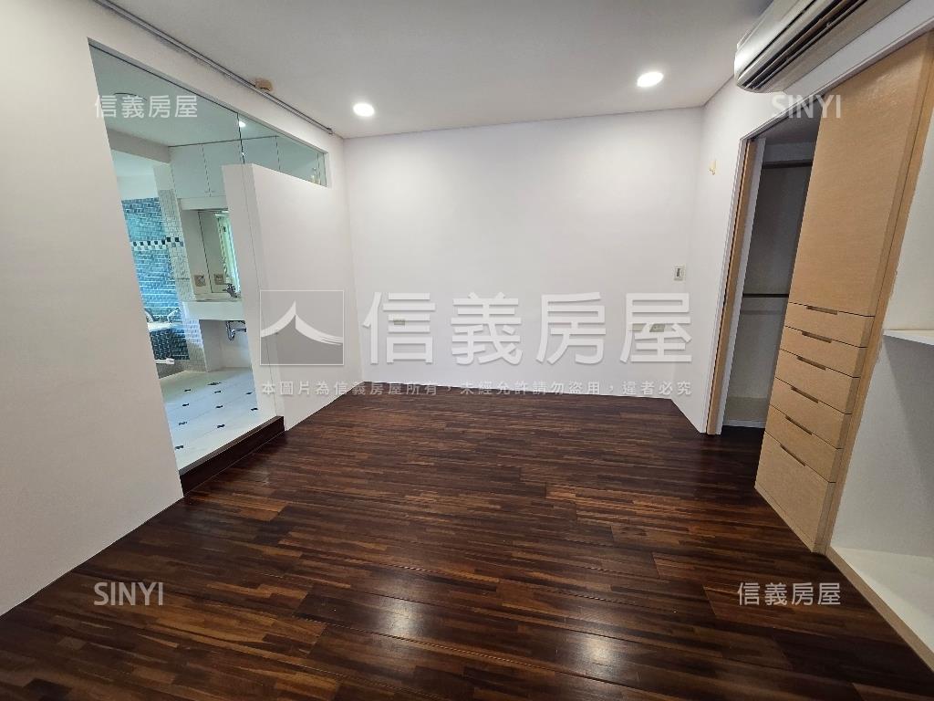 當代隱奢庭苑★附坡平車位房屋室內格局與周邊環境