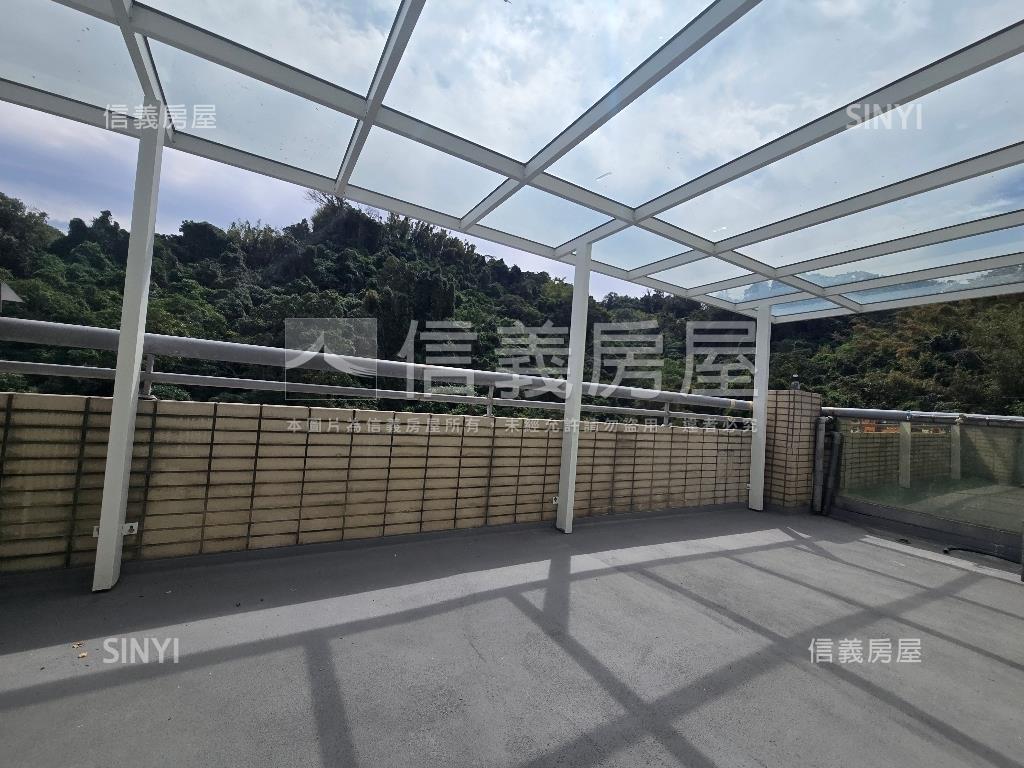 當代隱奢庭苑★附坡平車位房屋室內格局與周邊環境