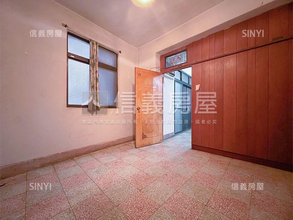 正忠孝東路大空間釋出房屋室內格局與周邊環境