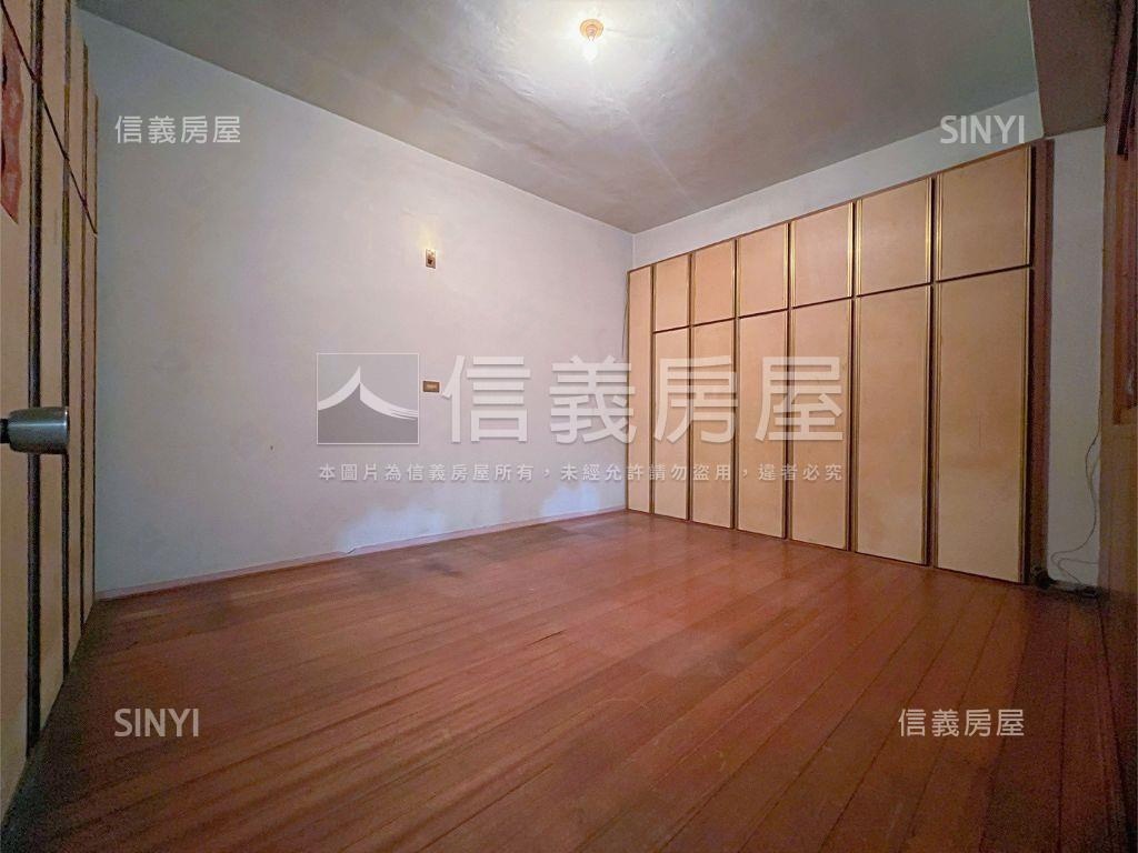 正忠孝東路大空間釋出房屋室內格局與周邊環境