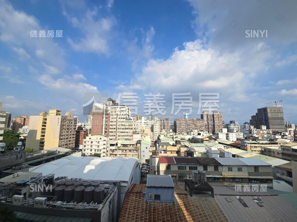 ㊖大業國中美三房附車位房屋室內格局與周邊環境