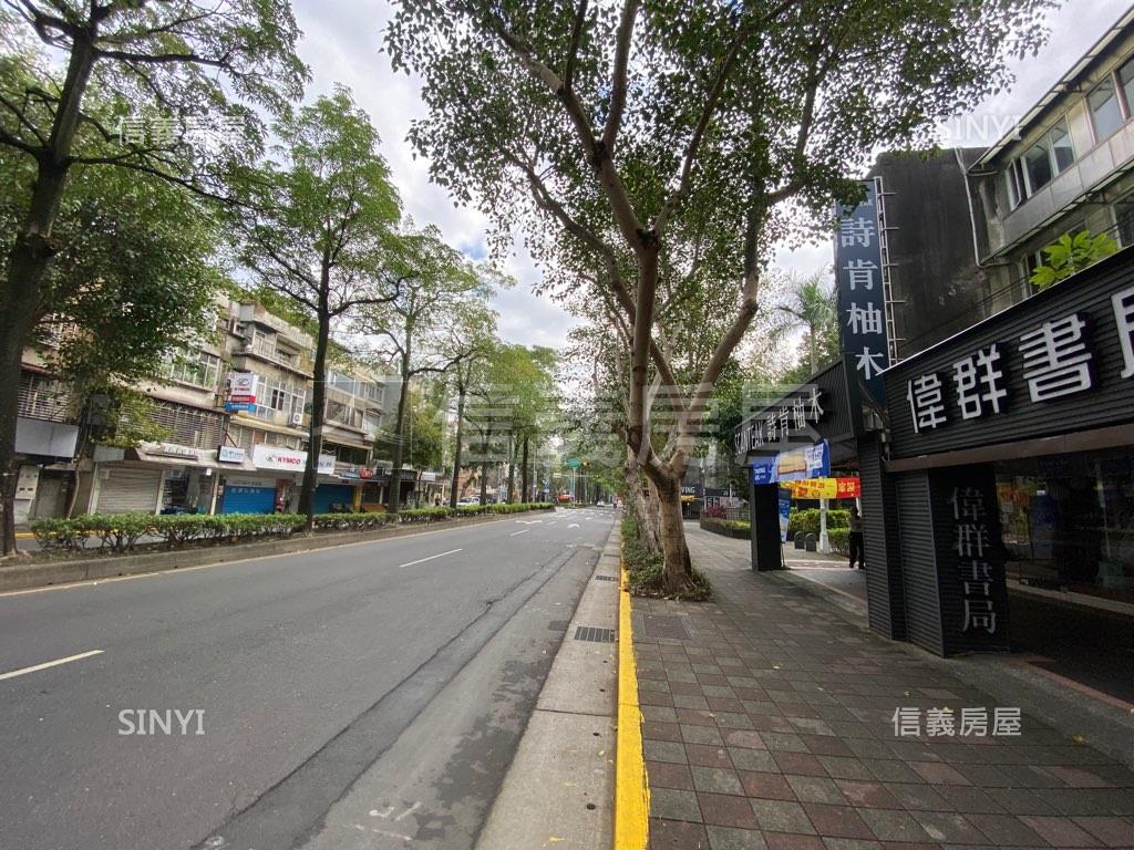 二村超值大店面房屋室內格局與周邊環境