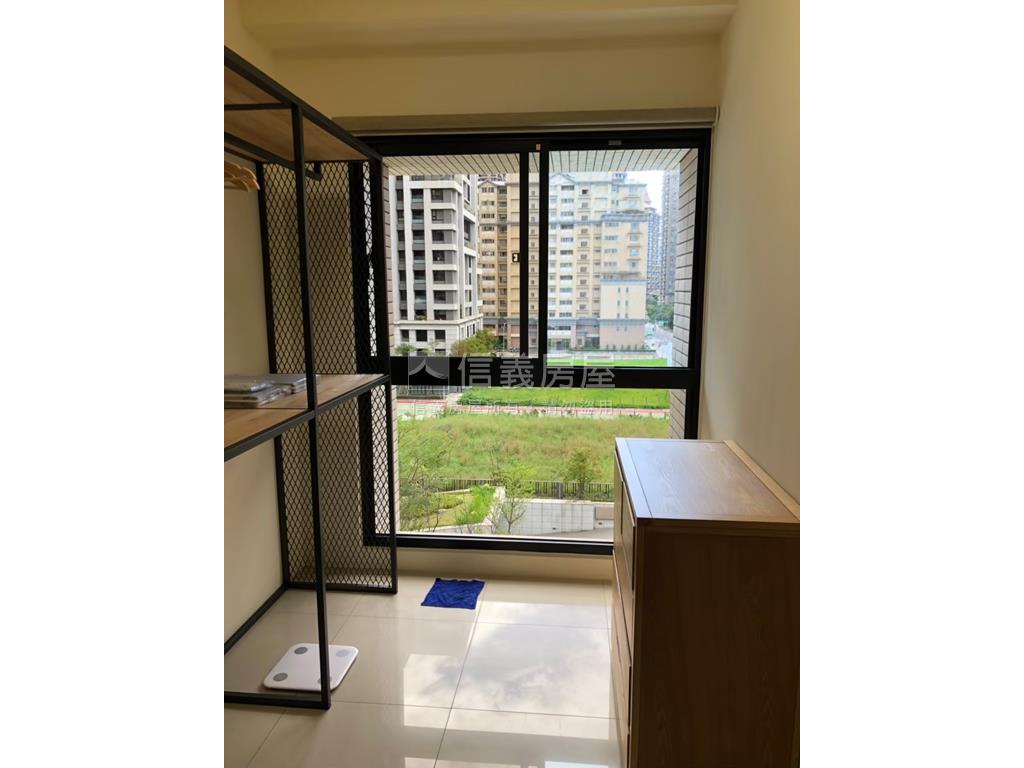 久違釋出詠萃兩房車位房屋室內格局與周邊環境