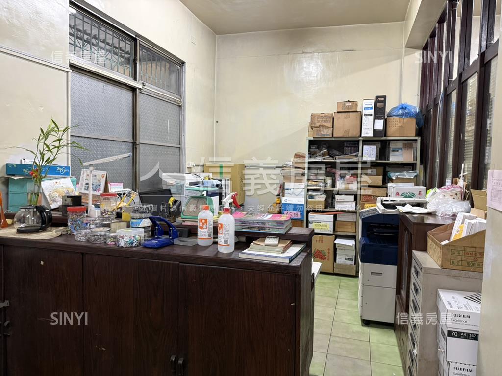 化成近捷運透天廠房房屋室內格局與周邊環境