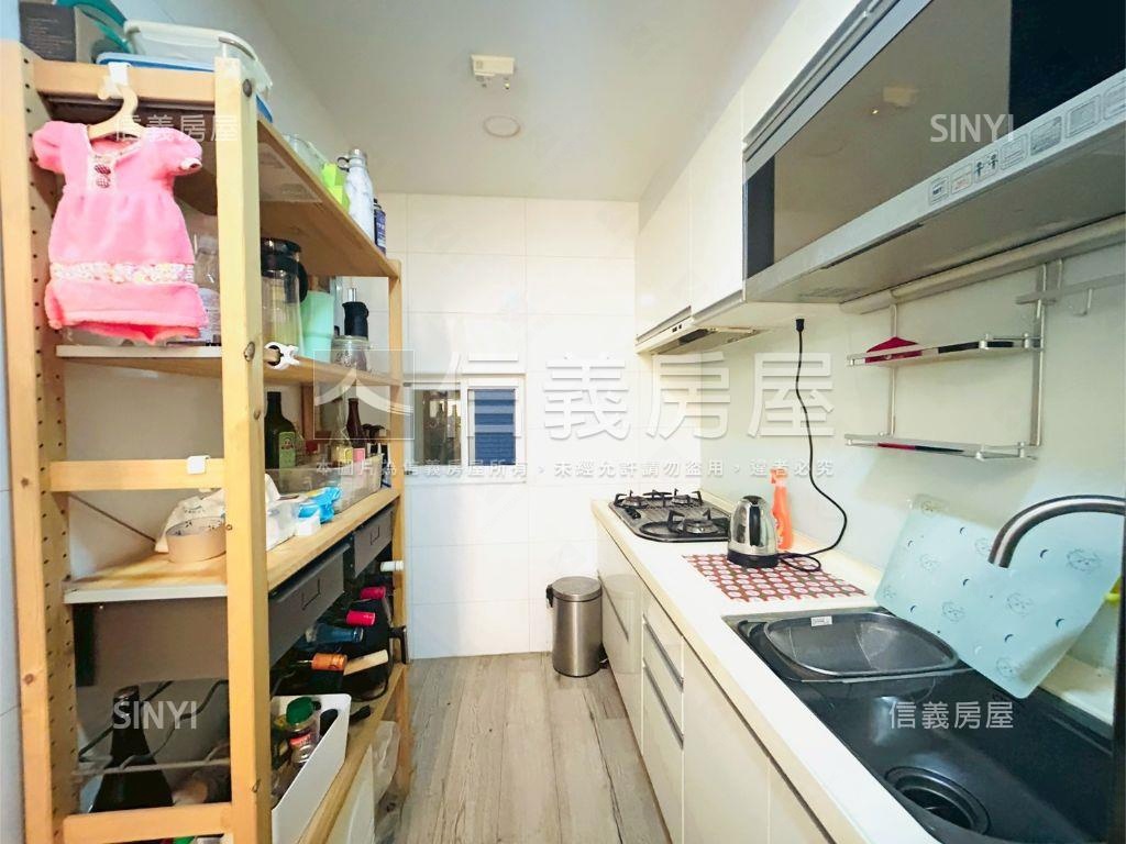 法國之星２房車位房屋室內格局與周邊環境