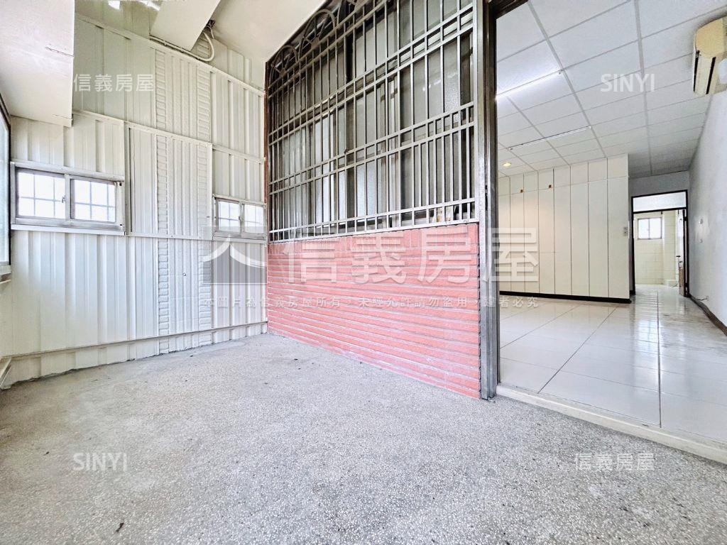 近中央公園旁稀有透天房屋室內格局與周邊環境