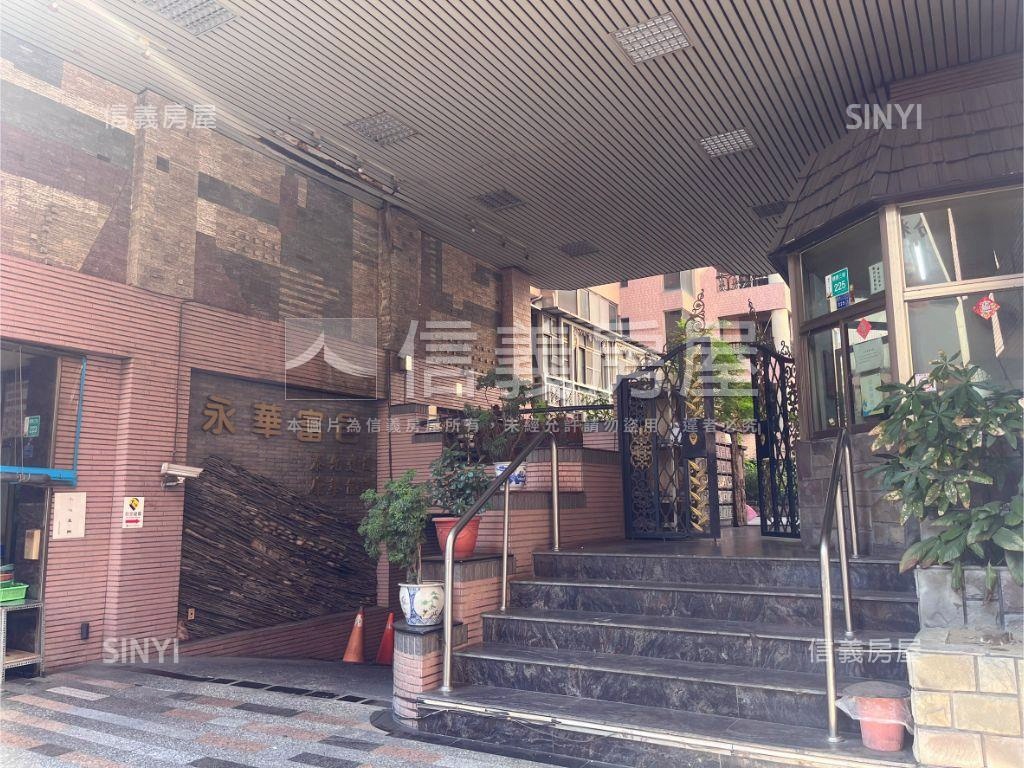 健康街角・晨光大三房逸居房屋室內格局與周邊環境