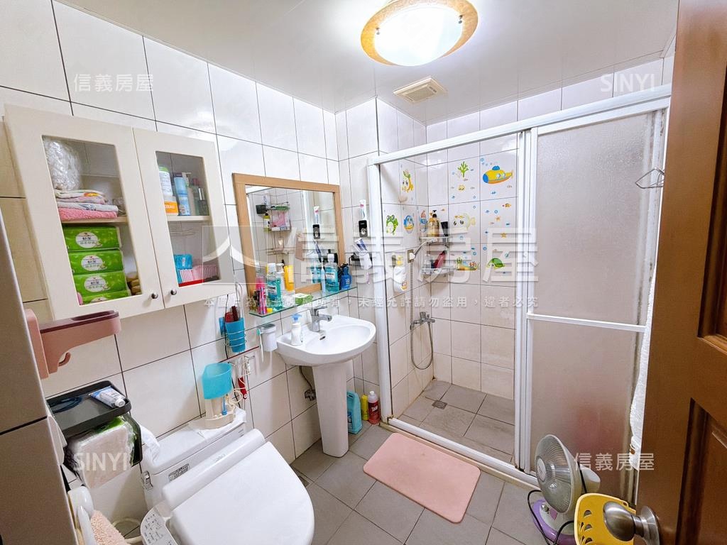 中山路美妝四樓房屋室內格局與周邊環境