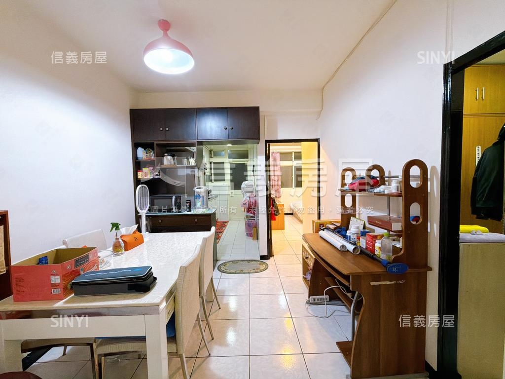 中山路美妝四樓房屋室內格局與周邊環境