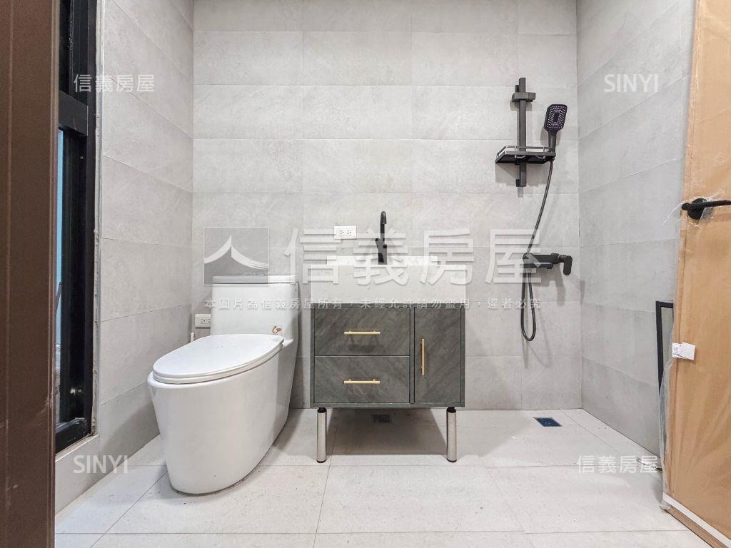 全新裝潢·一樓公寓有車庫房屋室內格局與周邊環境