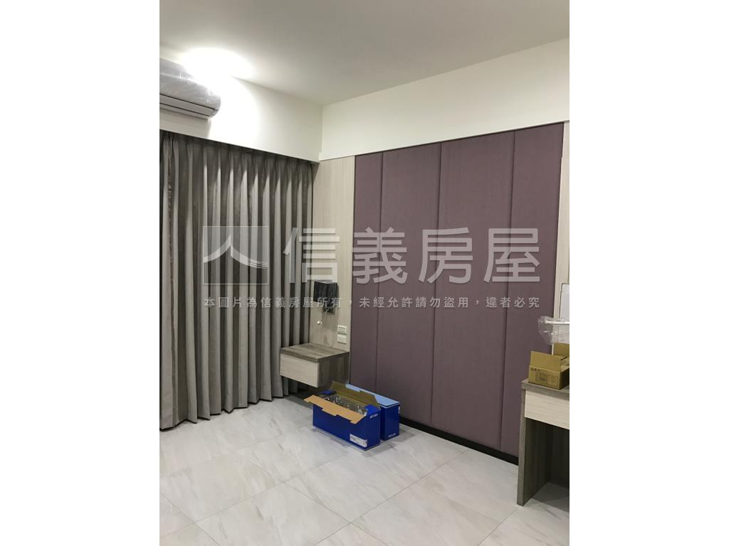 近海山站高峰裝潢美空間房屋室內格局與周邊環境