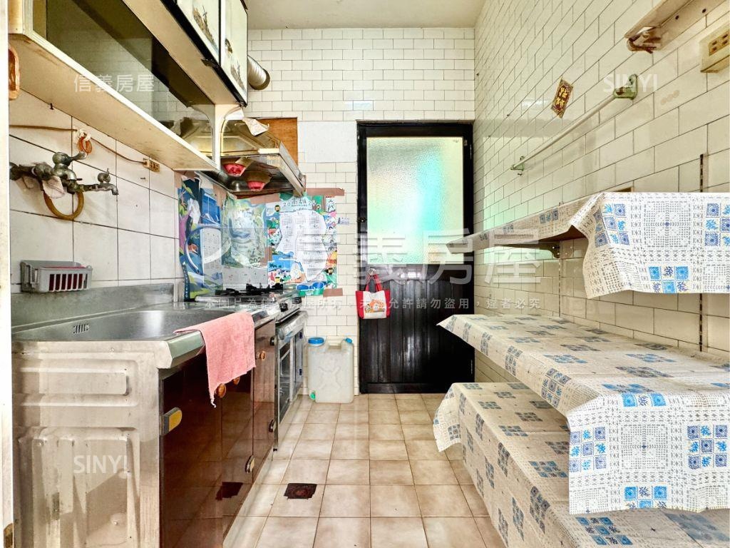建榮路二樓美寓房屋室內格局與周邊環境
