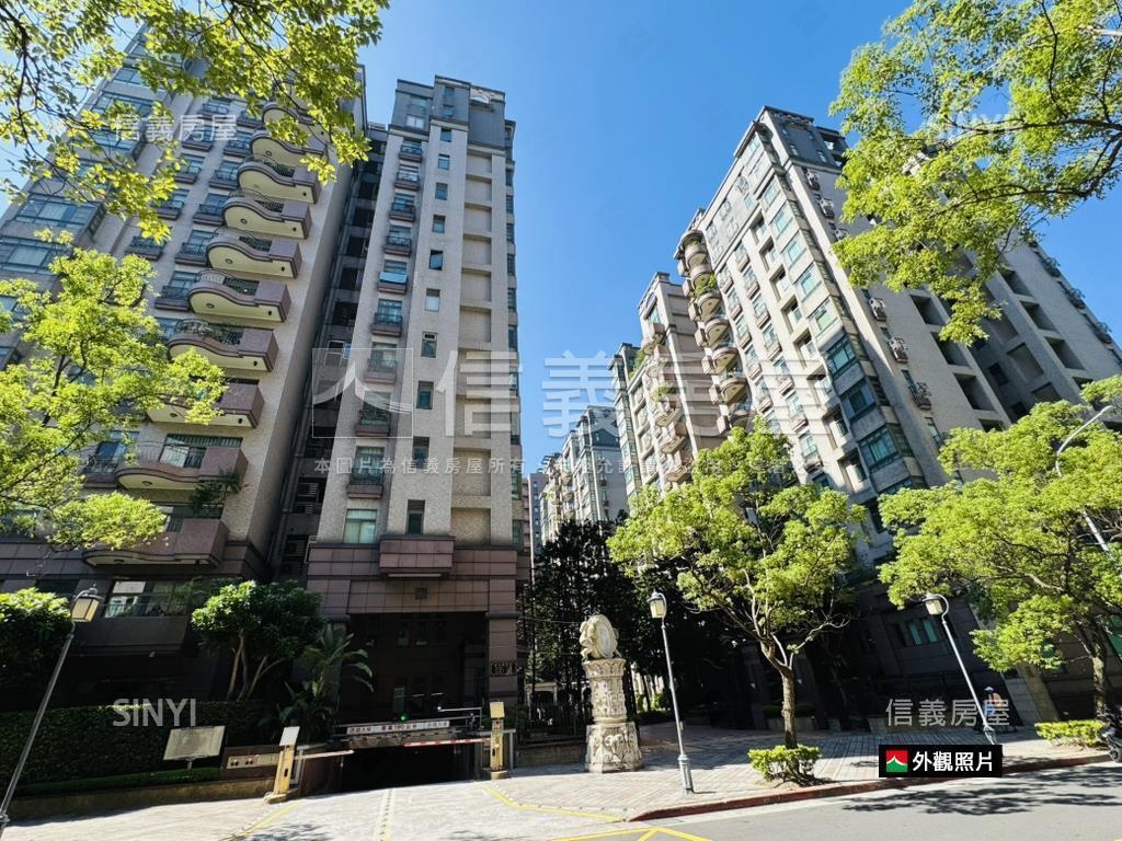 閱讀歐洲高樓面中庭房屋室內格局與周邊環境