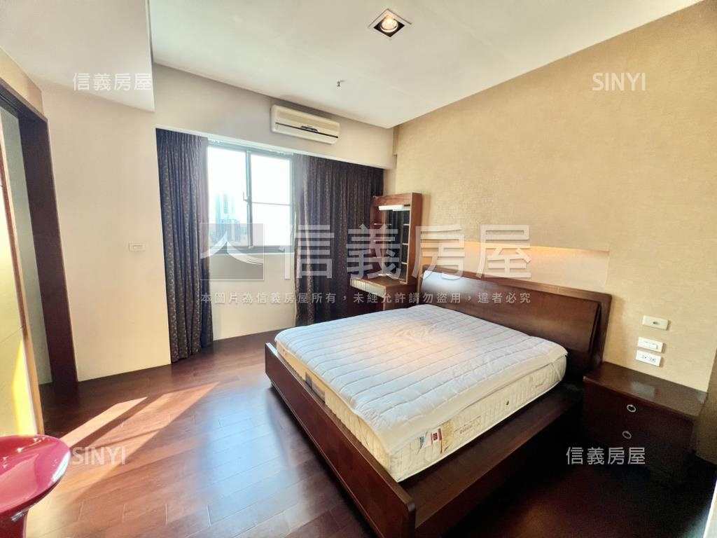 寶佳桂冠朝西南高樓大三房房屋室內格局與周邊環境