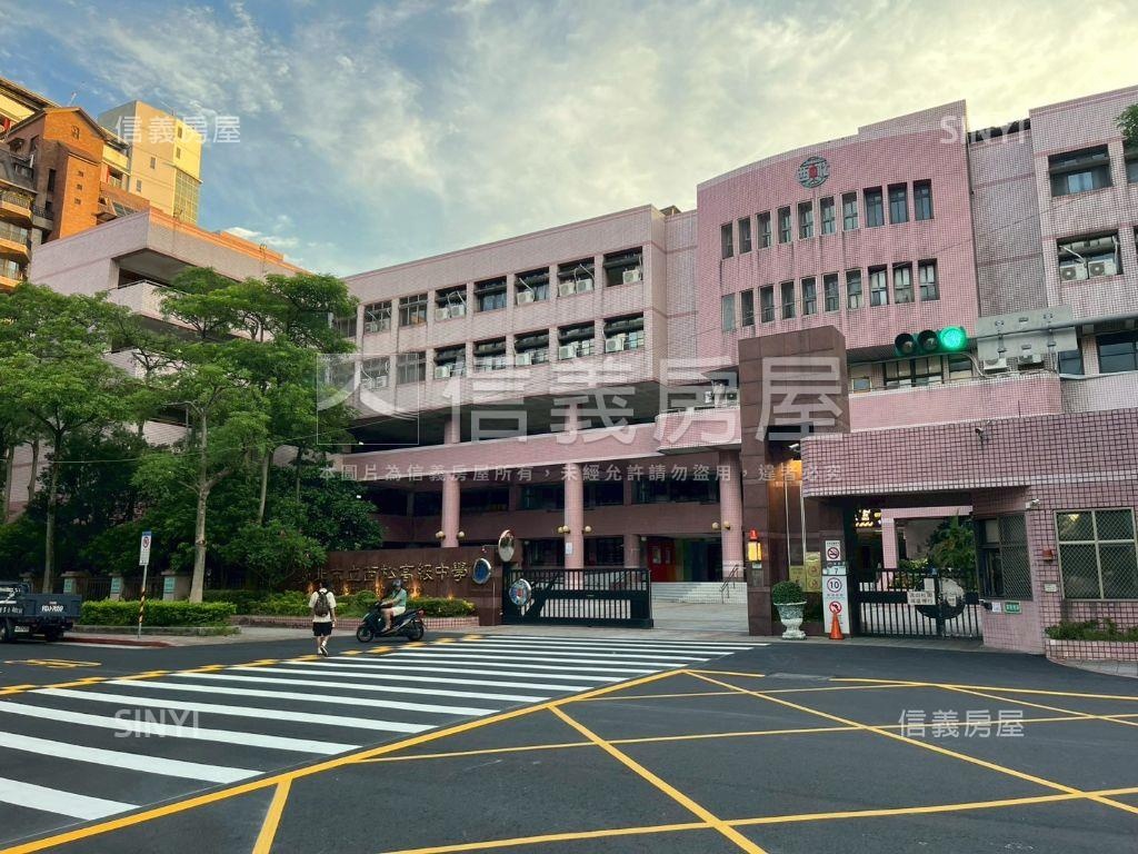 ［專任］御林園質感３樓房屋室內格局與周邊環境
