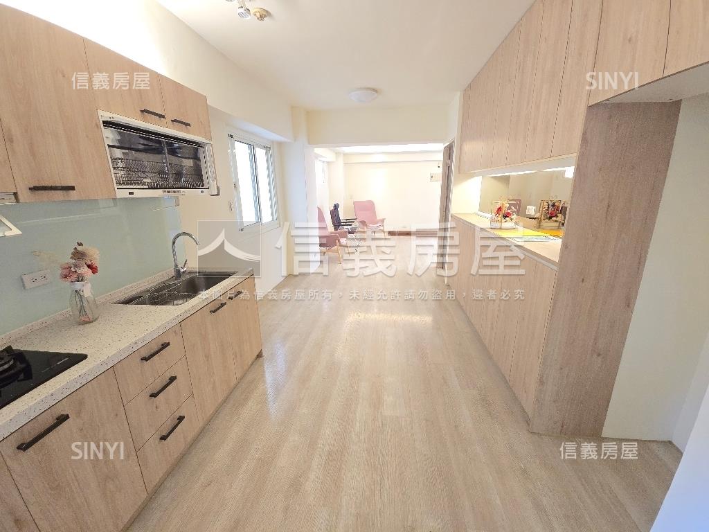 ㊖國際鄉園面公園美三房房屋室內格局與周邊環境