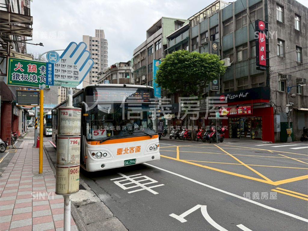 玖原君喜高樓２房坡平車位房屋室內格局與周邊環境