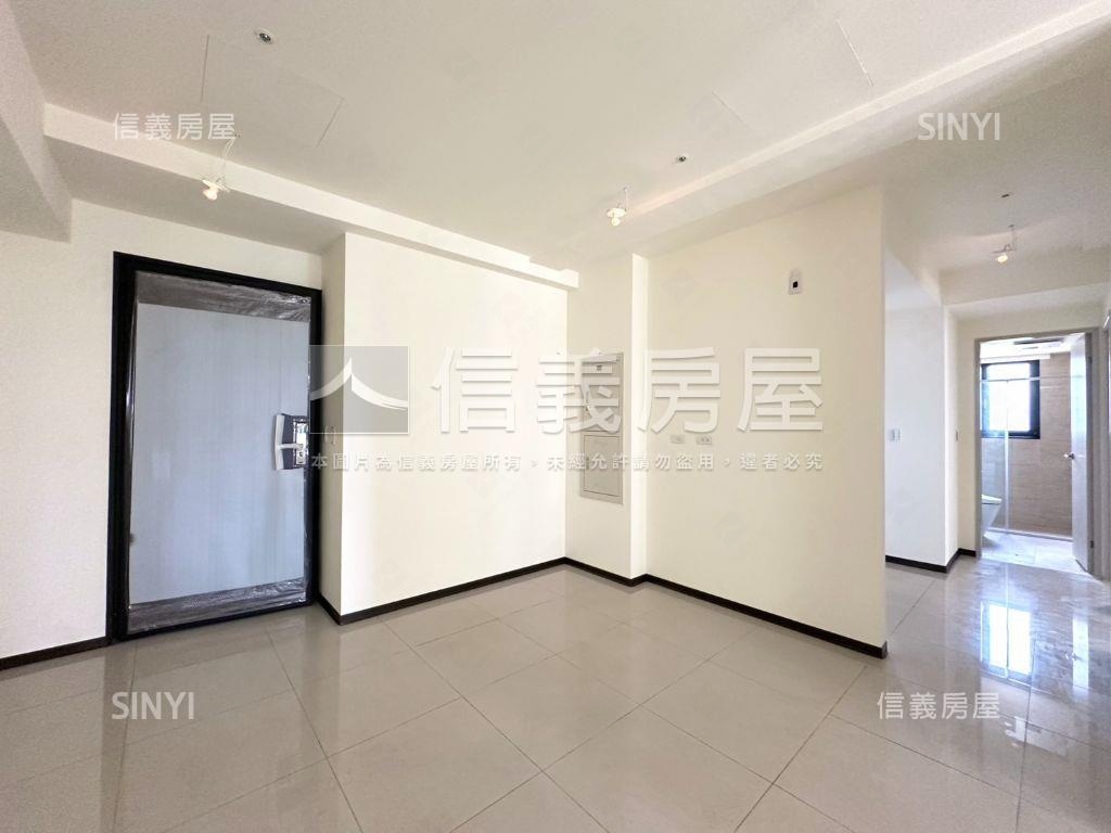 等您！南屯採光戶二房平車房屋室內格局與周邊環境