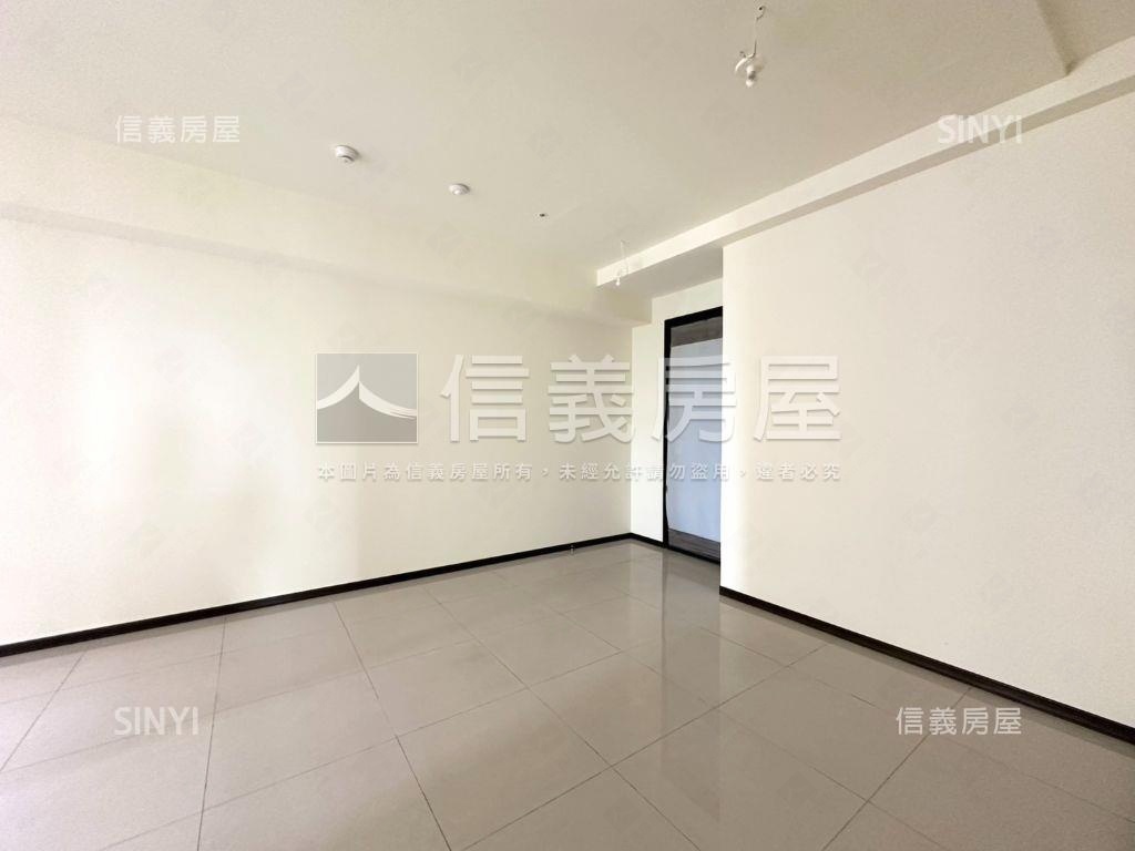 等您！南屯採光戶二房平車房屋室內格局與周邊環境