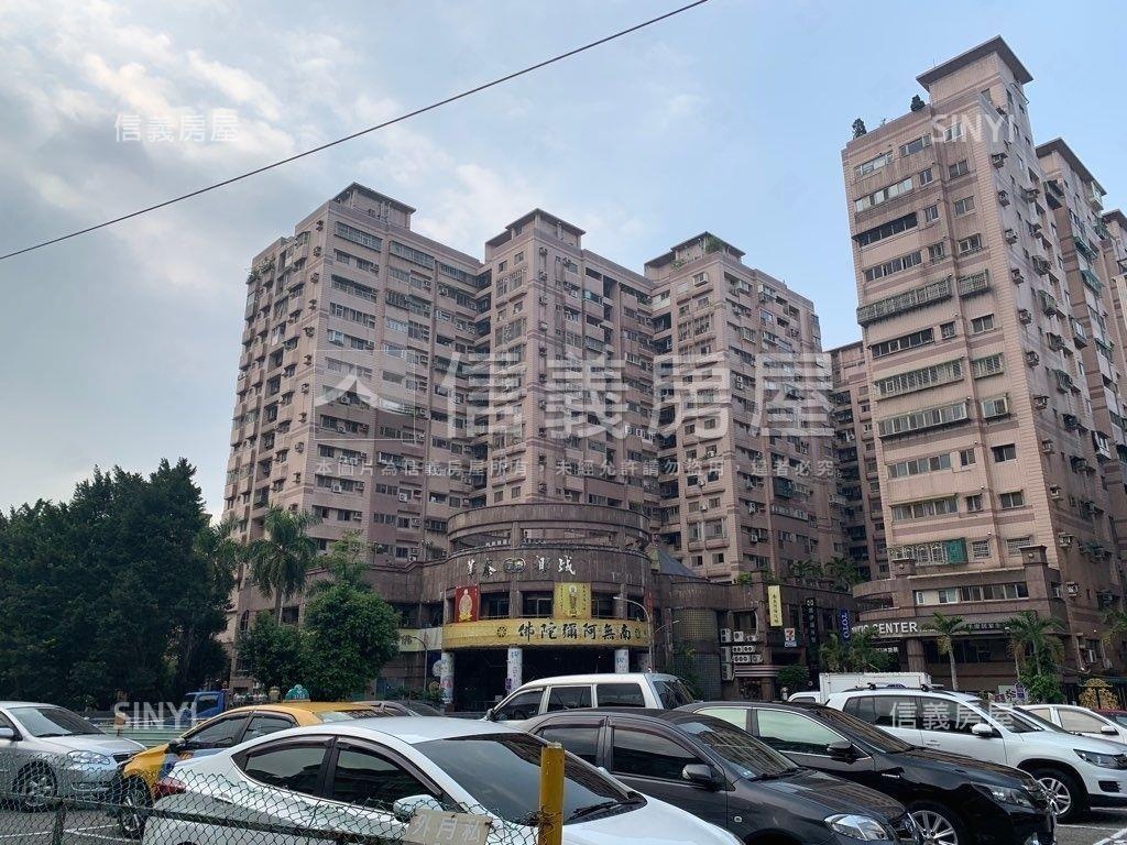 四號公園☆挑高美妝精品房屋室內格局與周邊環境