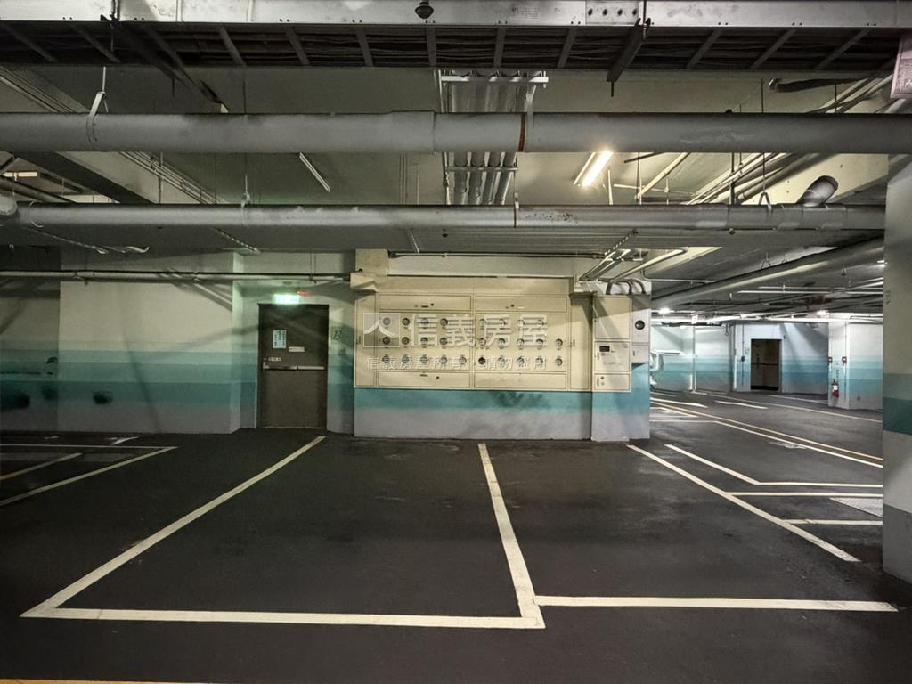 新北歐大三房雙車位房屋室內格局與周邊環境