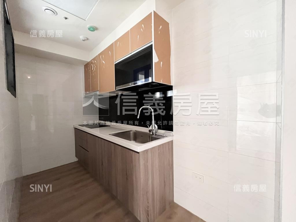 勝興豐境美高樓兩房平車房屋室內格局與周邊環境