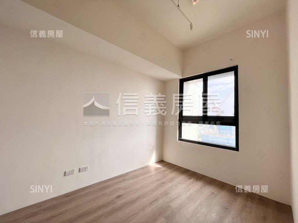 勝興豐境美高樓兩房平車房屋室內格局與周邊環境