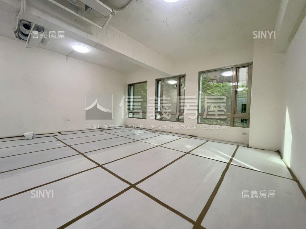 信義安和綠蔭２Ｆ店辦房屋室內格局與周邊環境